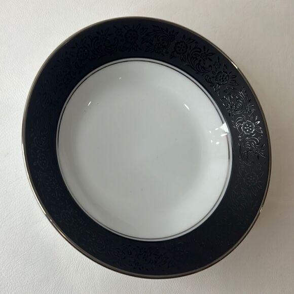 Noritake Bowl Dessert Ice Cream Dish White Gray Silver 5 1/4 Round Mirano Japan - Picture 1 of 6